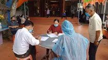 Tụ tập cúng bái giữa mùa dịch, 18 người bị phạt 306 triệu đồng