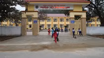 Điện thoại phát nổ khiến một học sinh tử vong khi học online