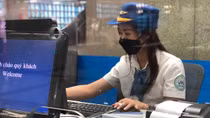 Khách đi tàu Cát Linh - Hà Đông giảm hơn 17.500 lượt trong ngày thứ hai bán vé thương mại