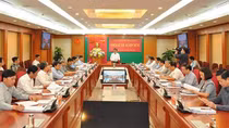 Bàn về nguyên tắc rường cột của Đảng