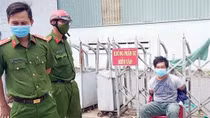 Khống chế kẻ tấn công cảnh sát vì bị lập biên bản lỗi ra đường không cần thiết