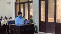Tấn công tổ công tác phòng chống COVID, lĩnh 24 tháng tù