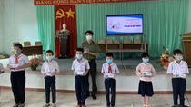 Công an tỉnh Bà Rịa-Vũng Tàu “tiếp sức em đến trường”
