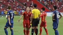 HLV Park Hang-seo: Tôi mong trọng tài xem lại trận đấu