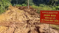 Thông xe vào xã Trà Leng sau gần 4 ngày bị cô lập
