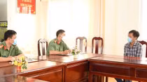 Xuyên tạc, xúc phạm lực lượng chống dịch trên Facebook, hai thanh niên bị phạt