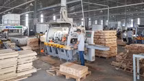 Bình Dương nỗ lực thu hút lao động và hỗ trợ doanh nghiệp khó khăn