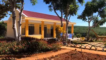 Công an huyện Kbang ủng hộ, vận động tài trợ xây dựng trường học