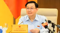 "Tỉnh Thanh biển bạc, rừng vàng"