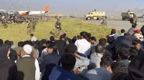 (NÓNG TUẦN QUA) Loạn lạc ở Kabul; châu Âu vật lộn với cháy rừng
