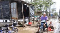 An cư cho người dân vạn chài trên sông Ô Lâu