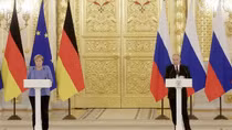 Ông Putin nói gì về Ukraine trong cuộc gặp với bà Markel tại Kremlin?