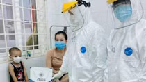 Trung thu ấm áp cho trẻ tại bệnh viện điều trị COVID-19 tỉnh Quảng Trị