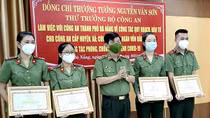Thứ trưởng Nguyễn Văn Sơn kiểm tra công tác tại Công an Đà Nẵng và Bệnh viện 199