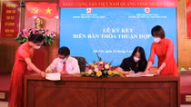Mở rộng khai thác, phát hành và bảo vệ bản quyền sách lý luận, chính trị
