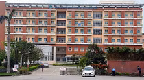 Phong tỏa Bệnh viện Đa khoa Trung ương Quảng Nam để sàng lọc F0