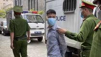 Án tình đắng chát