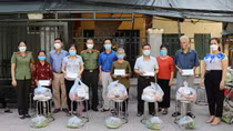 Báo CAND đồng hành cùng người dân Hà Đông khó khăn trong mùa dịch