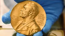 Nobel Vật lý 2021 xướng tên 3 nhà khoa học