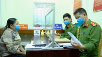Đối tượng làm giấy phép lái xe giả sa lưới