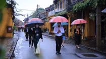 Hội An tổ chức nhiều hoạt động nhân Ngày di sản văn hóa Việt Nam và đón du khách trở lại