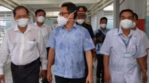Phó Thủ tướng Vũ Đức Đam: Xử lý triệt để ổ dịch, từng bước mở lại hoạt động