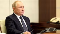 Tổng thống Putin nói nước Nga đang rất khó khăn vì COVID-19