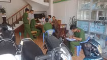 Chính quyền đồng hành với người dân trong cuộc chiến chống “tín dụng đen”