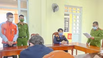 Bắt đối tượng đánh cán bộ Công an xã
