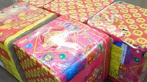 Mua 12kg pháo nổ về… chờ Tết