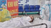 Nữ bệnh nhân COVID-19 tiên lượng không qua khỏi đã "tái sinh"