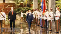 Chủ tịch Cuba chủ trì Lễ đón Chủ tịch nước Nguyễn Xuân Phúc