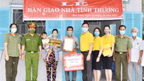 Những ngôi nhà ấm tình chiến sỹ Công an