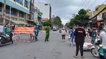 Lãnh đạo TP Hồ Chí Minh cam kết cung ứng đầy đủ hàng hóa thiết yếu
