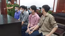 Ai đứng sau các tổ chức “tín dụng đen” cho vay qua app?