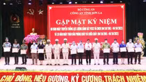 Công an các địa phương kỷ niệm Ngày truyền thống của lực lượng Cảnh sát PCCC và CNCH