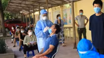 “Loạn” giá dịch vụ xét nghiệm COVID-19