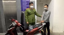 Đang được tại ngoại lại đi ăn trộm
