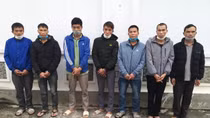 Bắt giữ 7 đối tượng chơi xóc đĩa ăn tiền
