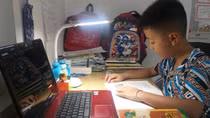 Khoảng 5% học sinh TP Hồ Chí Minh gặp khó khăn khi học trực tuyến