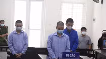 Mất mạng vì cuộc điện thoại video trách mắng “em xã hội”
