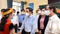 Thủ tướng Phạm Minh Chính thăm, động viên học sinh, giáo viên đầu năm học mới