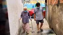 Cụ bà 92 tuổi nhiều bệnh nền mắc COVID-19 đã xuất viện