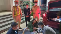 200 viên ma tuý giấu trong hộp thuốc bổ thận