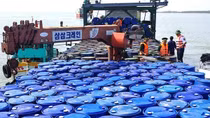 Kiểm soát chặt các đầu mối giao thông để ngăn chặn buôn lậu, gian lận xăng dầu