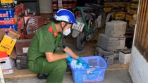 Sinh viên Đại học Cảnh sát cứu sống cháu bé bị bỏ rơi ở căn nhà hoang