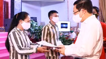 Phó Thủ tướng Phạm Bình Minh mong các phạm nhân được đặc xá sớm ổn định cuộc sống