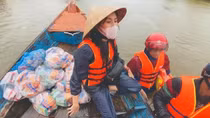 Công an TP Hồ Chí Minh xác minh đơn tố cáo ca sĩ Thủy Tiên