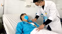 Cứu sống một thanh niên bị dao đâm thấu tim
