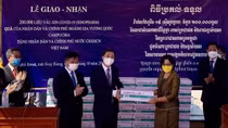Chính phủ Campuchia tặng Việt Nam 200.000 liều vaccine phòng COVID-19